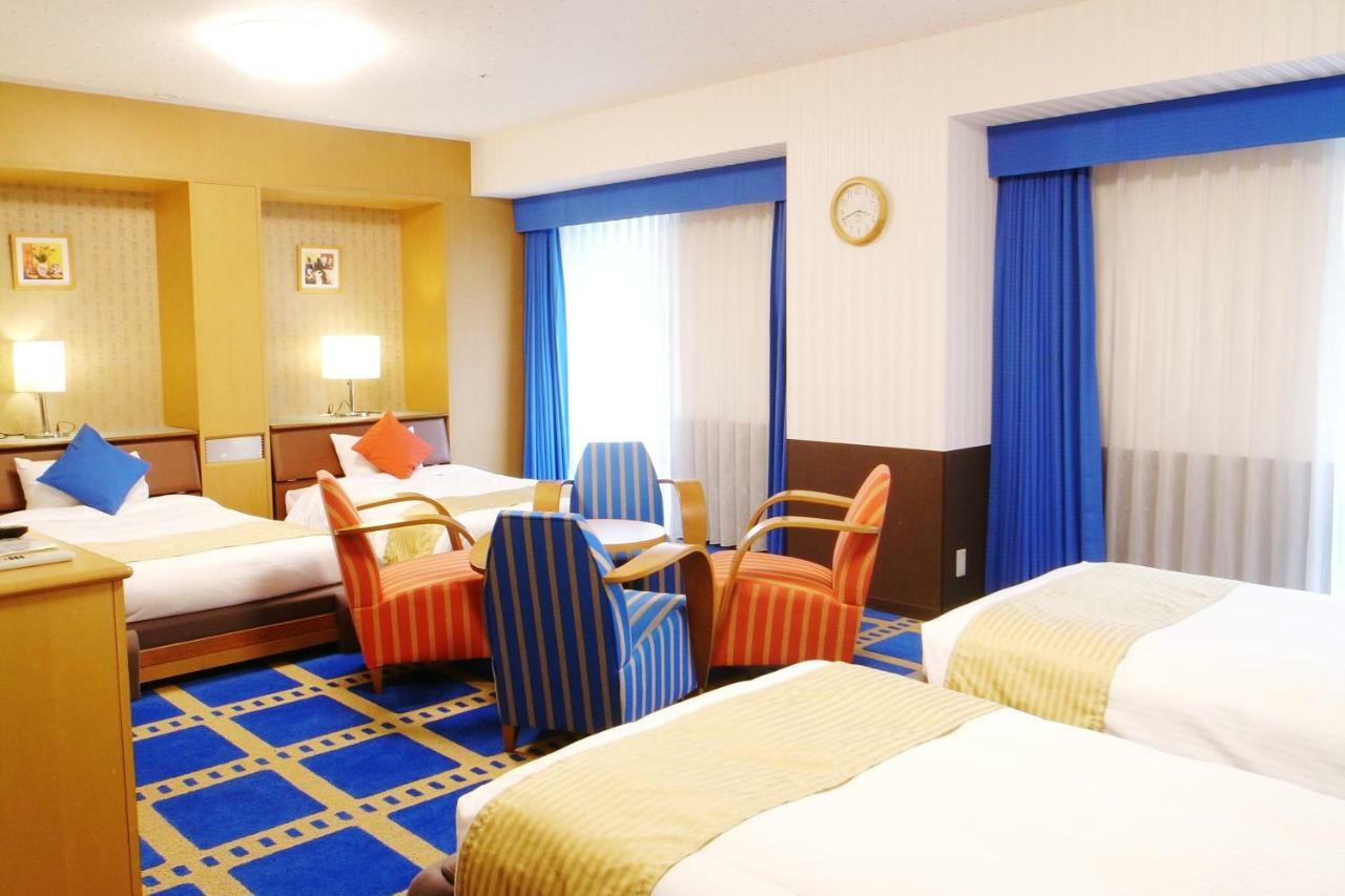 Hotel Keihan Universal City Осака Екстер'єр фото